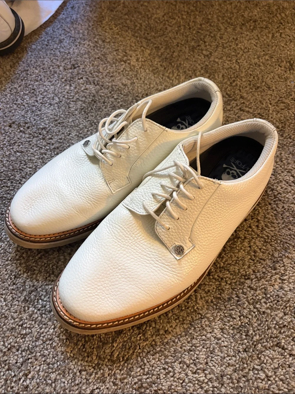 G/FORE pebbled leather